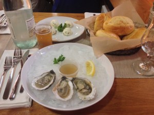Oysters and "Oude Geuze" were an excellent pairing!